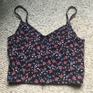 Woman’s Large Hollister Crop Top